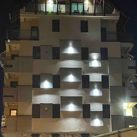 Mica 公寓 兹拉蒂博尔